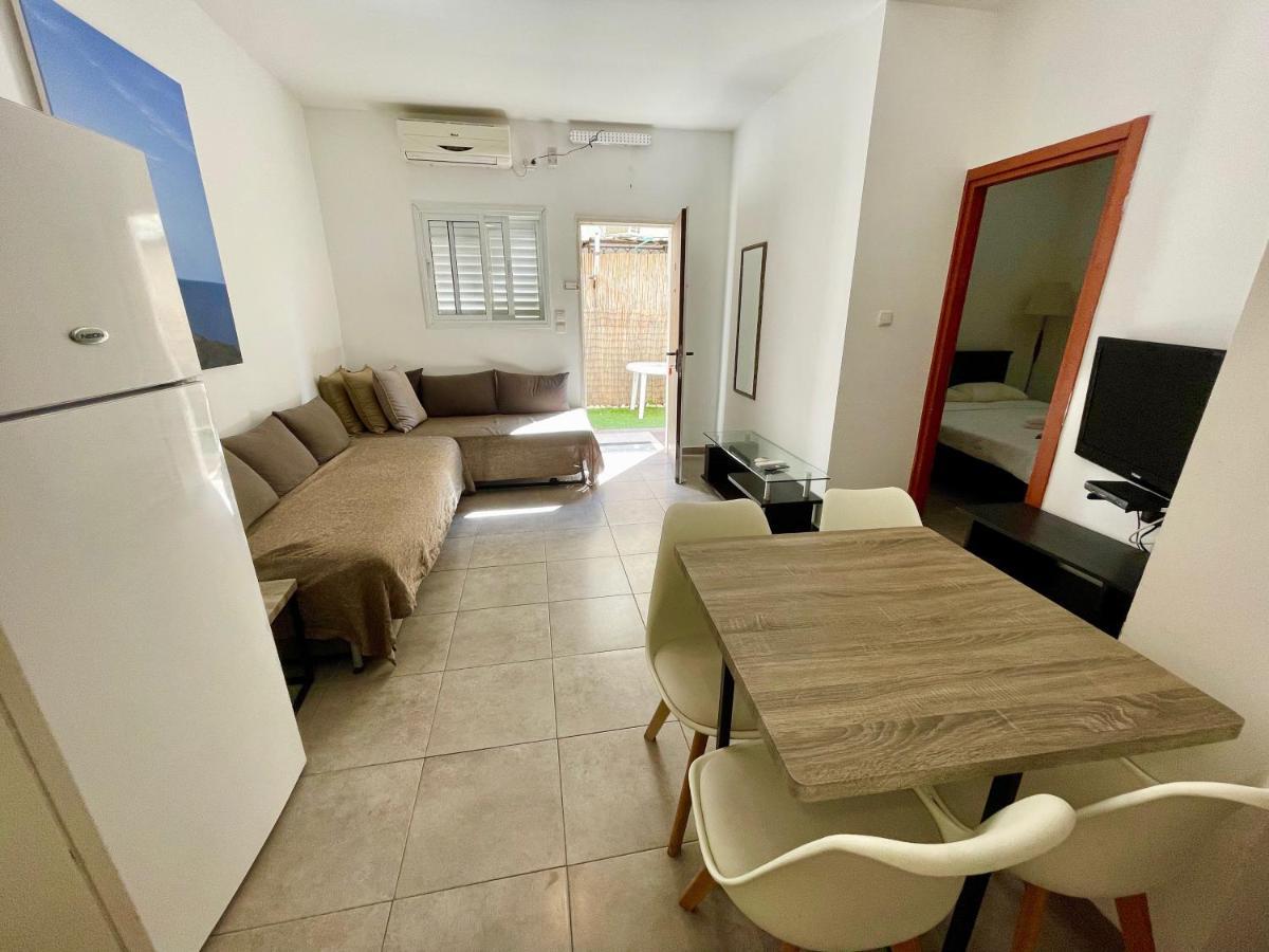 Appartamento Miraks Harav Kuk Tel Aviv Esterno foto