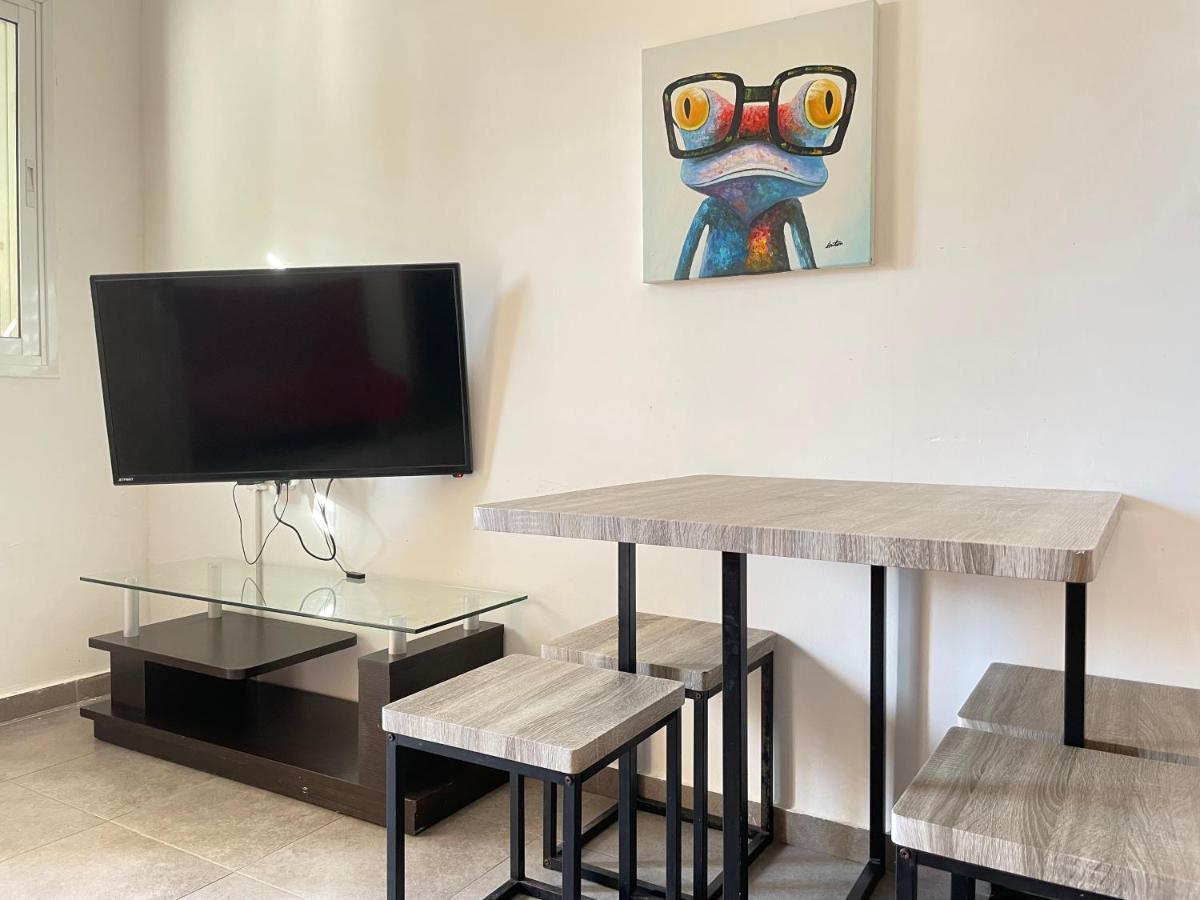 Appartamento Miraks Harav Kuk Tel Aviv Esterno foto