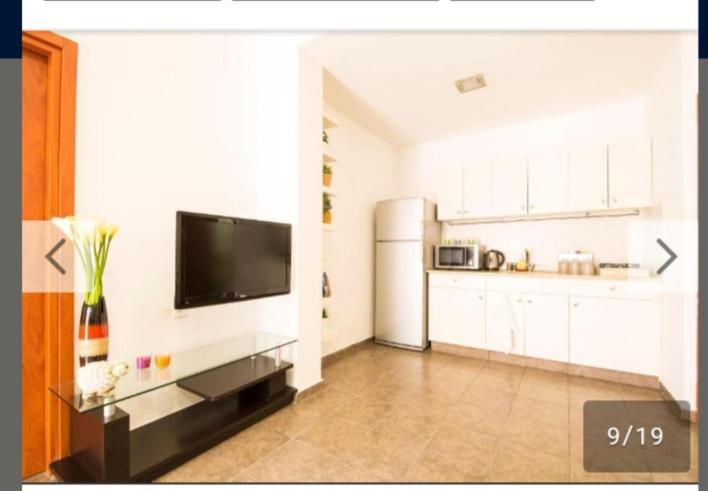 Appartamento Miraks Harav Kuk Tel Aviv Esterno foto