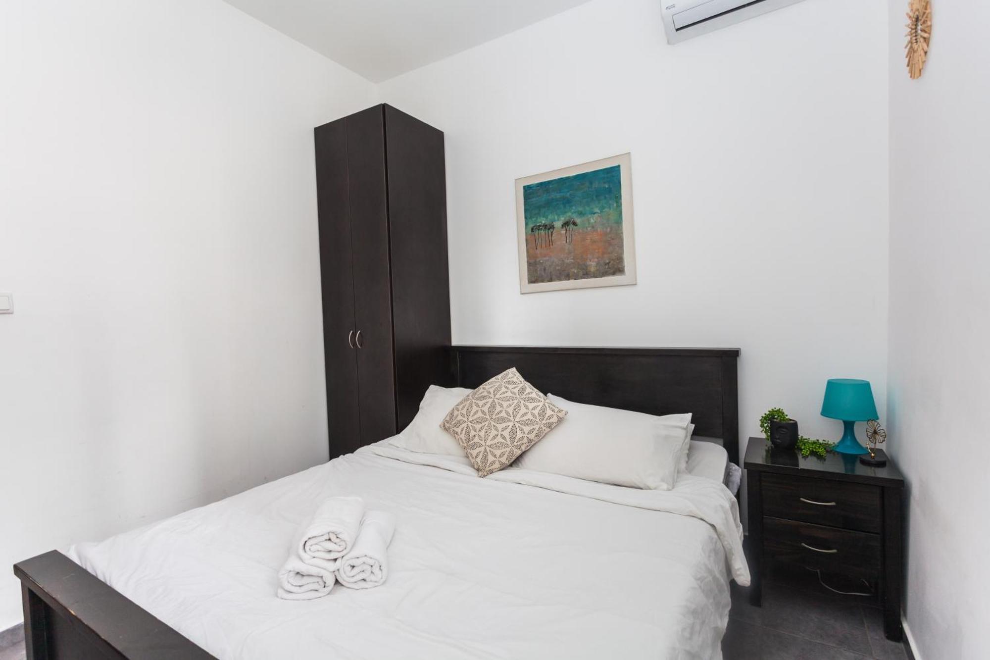 Appartamento Miraks Harav Kuk Tel Aviv Esterno foto